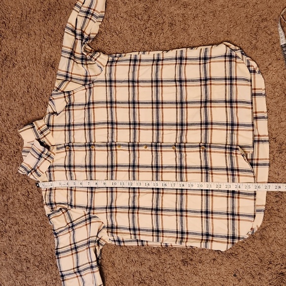 UNIQLO WOMEN'S PLAID FLANNEL SLEEVE SHIRT, - Picture 6 of 6